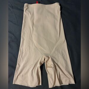 Spanx smartgrip slips high waisted shorts